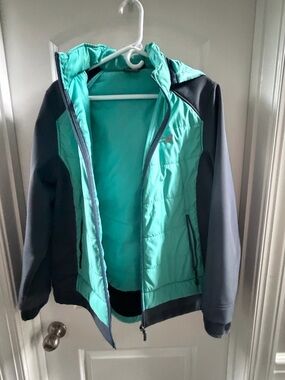 New Balance Women’s Teal and Gray Jacket